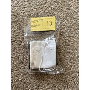 Vintage Dollspart Antique High Boots Lace up Taiwan 1991 white New old stock